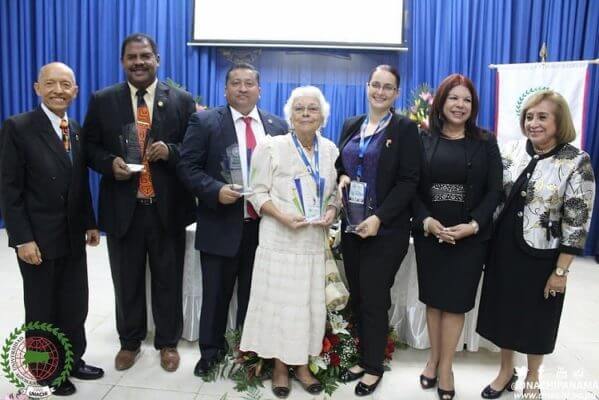 Luz Graciela Joly - Premiación UNACHI a Investigadores del año 2019