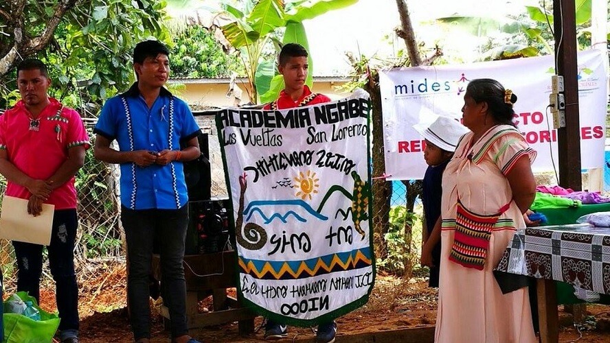 Luz Graciela Joly - Labor Social Externa Comunidad 19 de Abril Las Lomas 2017